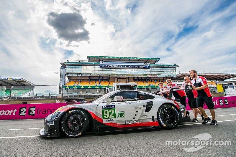 #92 Porsche Team Porsche 911 RSR: Michael Christensen, Kevin Estre, Dirk Werner