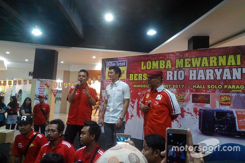 Rio Haryanto gelar lomba mewarnai di Solo