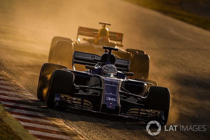 En images - La première partie de saison 2017 de Sauber