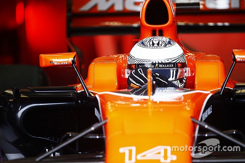 Barcelone, J8 - Calvaire pour McLaren, Räikkönen en 1'18