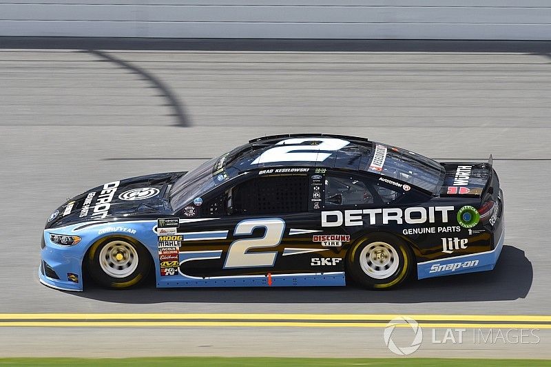Keselowski wins Stage 1 at Daytona over Dale Earnhardt Jr.