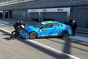 Test Monza, Day 1: le Volvo inseguono Huff
