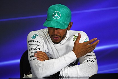 Hamilton allarmato: "Ora siamo la terza forza dietro Ferrari e Red Bull!"