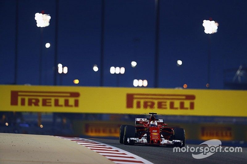 Snelste tijd en technisch probleem voor Vettel in VT2, Verstappen achtste