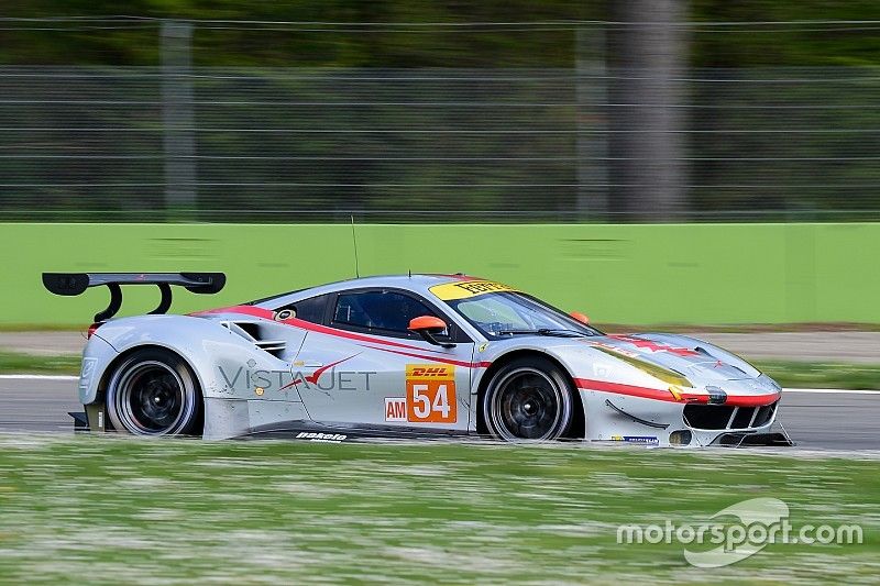 #54 Spirit of Race Ferrari 488 GTE: Thomas Flohr, Francesco Castellacci, Miguel Molina