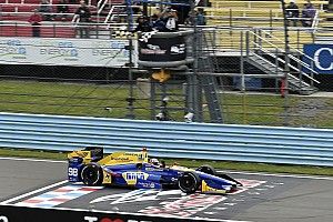Course - Rossi gagne, Newgarden perd gros !