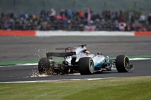 Hamilton arrancó el sábado al frente en Silverstone