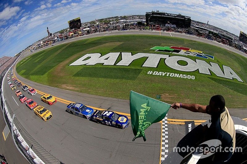 Start: Chase Elliott, Hendrick Motorsports Chevrolet führt