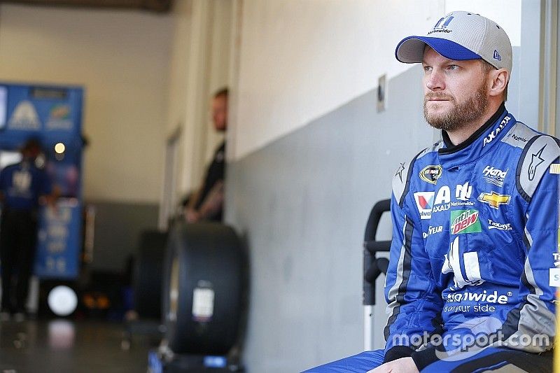NASCAR: Earnhardt a "huge asset", but his health is "first and foremost"
