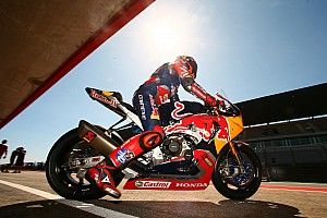 Dikaitkan dengan MotoGP, Bradl masih fokus WorldSBK
