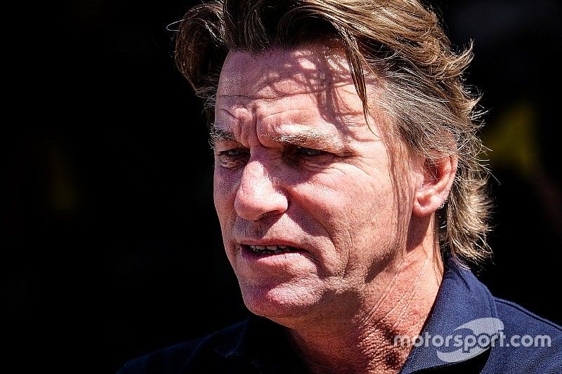 Según Johansson, Alonso es el piloto "más respetado del mundo"