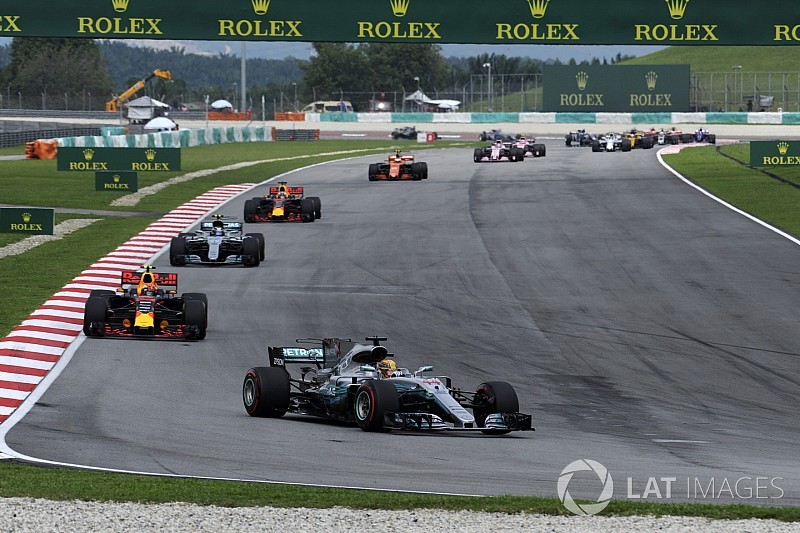 Tech analysis: The Mercedes updates Hamilton turned down
