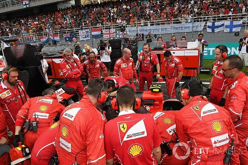 Marchionne: “La calidad del material no está al nivel de un coche de carreras”