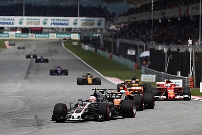 Chase Carey quiere nuevos equipos en la F1