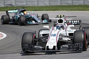 Hamilton a levé son pouce pour "saluer" la course de Stroll