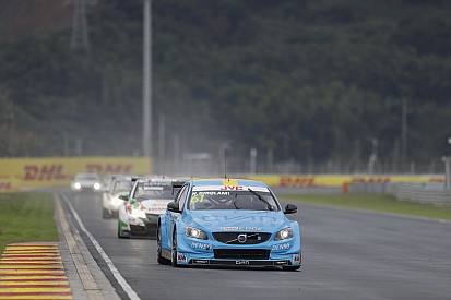 Girolami: "Es un sabor extraño ganar una carrera así"