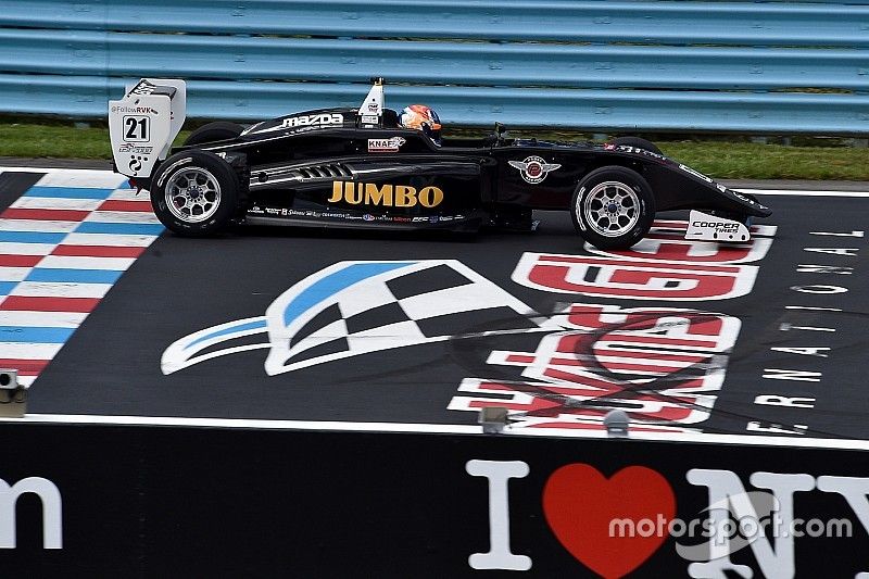 USF2000 Watkins Glen: Dominante winst Van Kalmthout, Askew kampioen