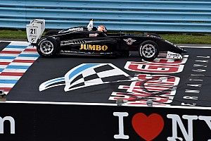 USF2000 Watkins Glen: Dominante winst Van Kalmthout, Askew kampioen