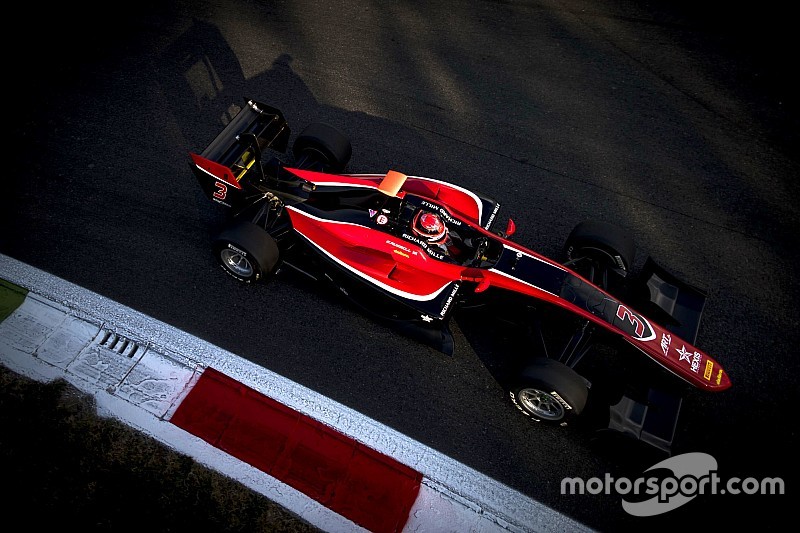GP3モンツァ決勝:PPの福住、トラブルでスタートできず。ラッセル優勝
