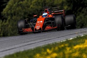Alonso kembali ke spek lama mesin Honda