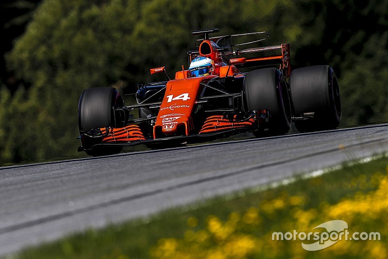 Alonso kembali ke spek lama mesin Honda