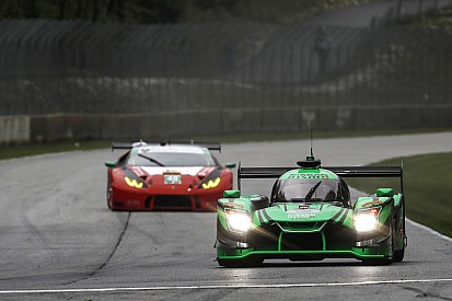 Nissan da la sorpresa y supera a Cadillac y los hermanos Taylor