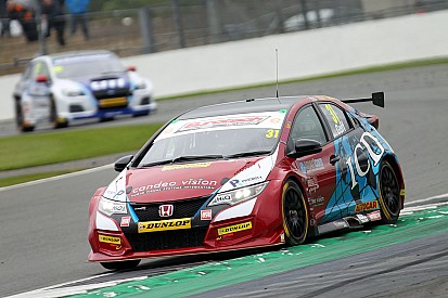 Silverstone BTCC: Goff passes Ingram to win Race 2