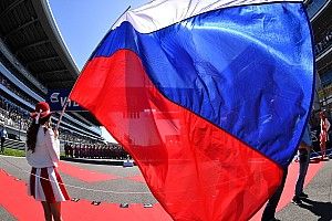 Трех российских пилотов и одну команду лишили флага и гимна. Поддержим их!