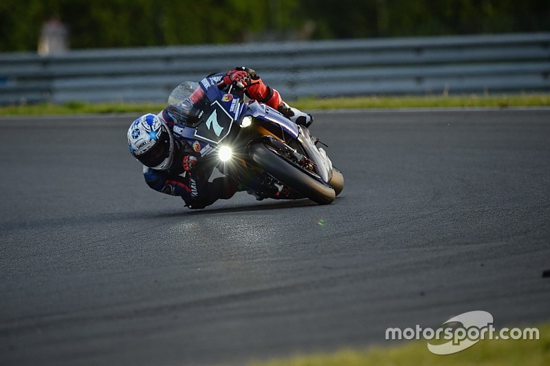 8h Slovakia: YART Yamaha mit der Pole-Position