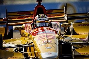 IndyCar St Petersburg: Dixon snelste in warm-up, Hunter-Reay crasht flink