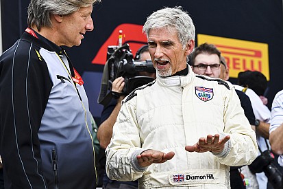 «Ferrari показывает темп, когда это не важно». Хилл раскритиковал Скудерию