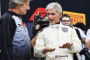 «Ferrari показывает темп, когда это не важно». Хилл раскритиковал Скудерию