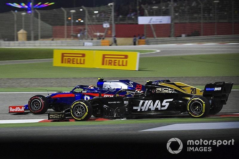 Magnussen en Haas likken hun wonden: "We waren hopeloos in Bahrein"