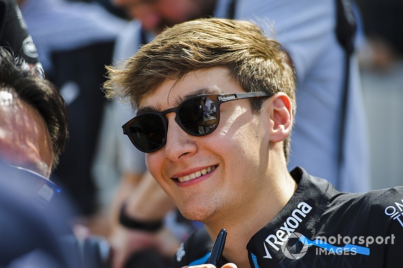 Mercedes zet Russell in tijdens tweedaagse test in Bahrein