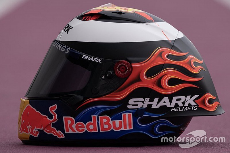 Au tour de Jorge Lorenzo de présenter son nouveau casque pour 2019 !