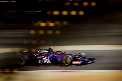 Albon a évité la "boule de feu" Stroll pour ses premiers points