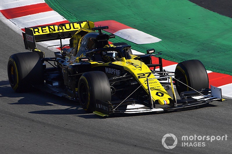 Fotogallery F1: la Renault R.S.19 nei test di Barcellona con Ricciardo e Hulkenberg