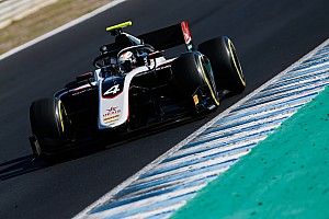De Vries lidera el primer día de test de F2 en Barcelona