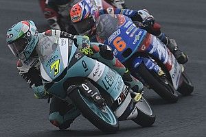 Moto3 Emilia Romagna: Foggia kazandı, Acosta podyuma döndü