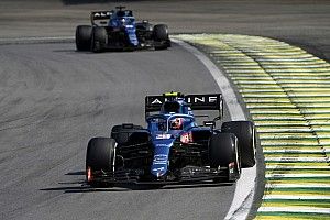 Ocon és Alonso „a határig” mentek, hogy tartani tudják Gaslyt