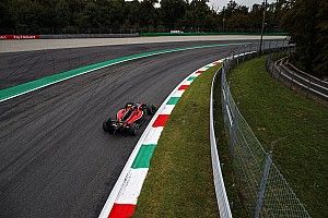 Расселл обогнал Маркелова и выиграл гонку Ф2 в Монце