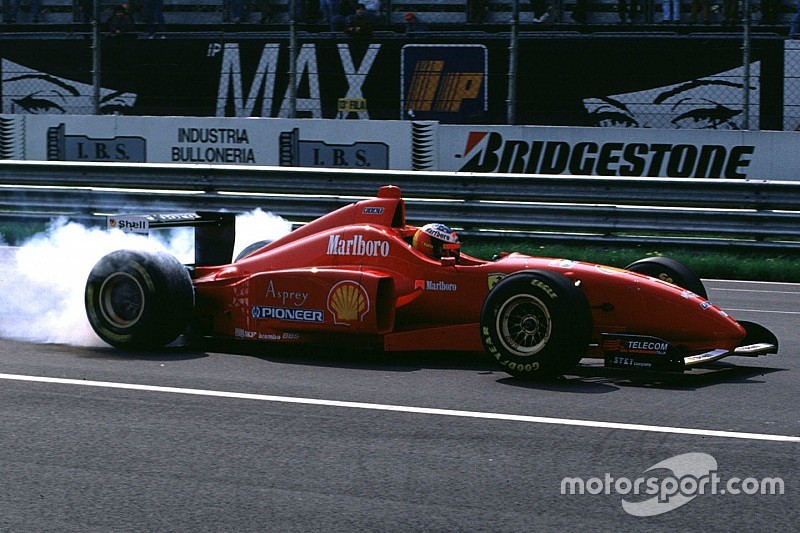 Schumacher első publikus tesztje a Ferrarival 25 éve: videó