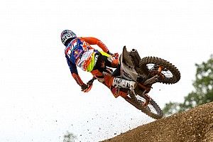Herlings domineert eerste manche MXGP Loket