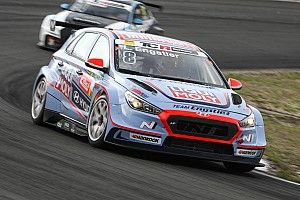 Luca Engstler domina Gara 1 al Sachsenring nonostante le Safety Car