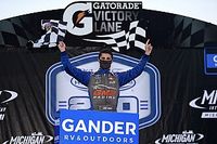 Pierwsza wygrana Smitha