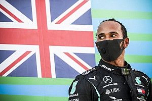 Prost: "Hamilton'ı yenebilecek bir sürücü göremiyorum"