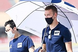 Квят: 6 поражений от Гасли в квалификации – не причина для беспокойства