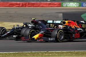 F1 70周年記念GP決勝:レッドブル・ホンダ今季初優勝! フェルスタッペン抜群のタイヤマネジメント光る