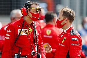 Феттелю предсказали уход из Ferrari до конца сезона из-за токсичности