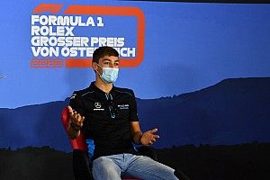 Russell nagyon jó véleménnyel van Latifiről, szerinte a kezdetektől közel lesz hozzá